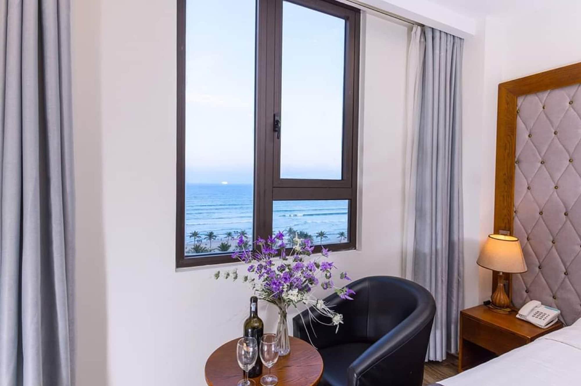 Royal Charm Hotel Da Nang Dış mekan fotoğraf